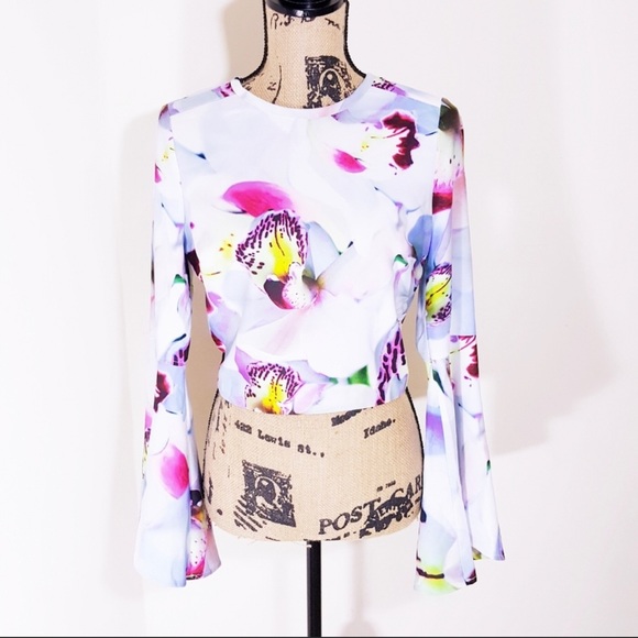 bebe Tops - Bebe Floral Top